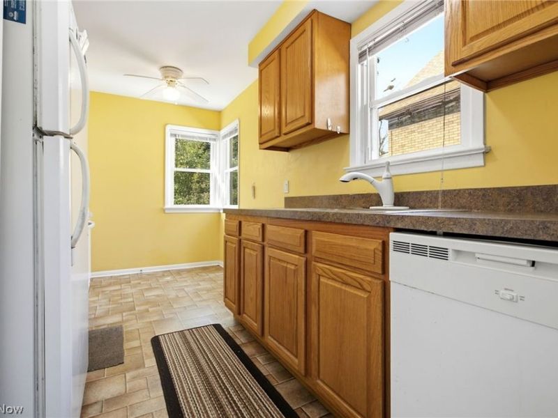 2915 Tampa Avenue, Cleveland, OH 44109 Photo 6