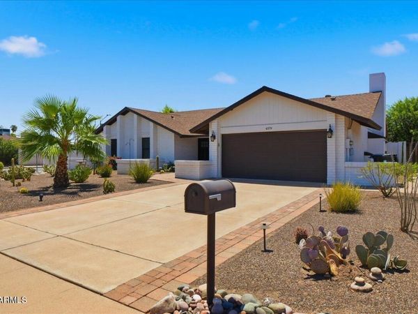 4379 E LUDLOW Drive, Phoenix, AZ 85032