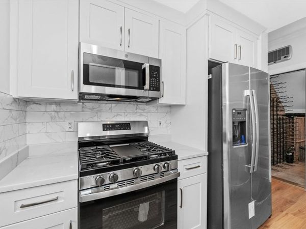 1 Warren St, Unit 109, Boston, MA 02129