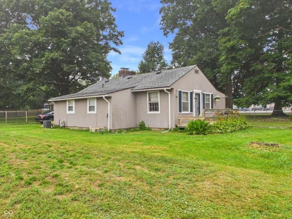 2611 E 10th Street , Anderson, IN 46012
