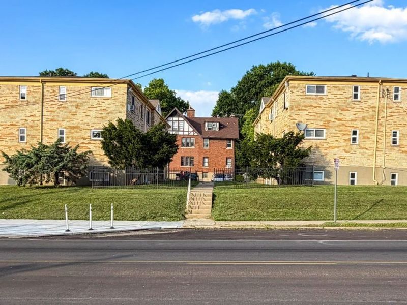 2896 Harrison Avenue, Cincinnati, OH 45211 Photo 1
