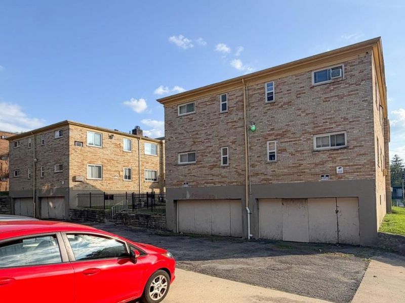 2896 Harrison Avenue, Cincinnati, OH 45211 Photo 2