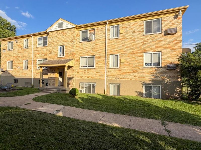2896 Harrison Avenue, Cincinnati, OH 45211 Photo 3