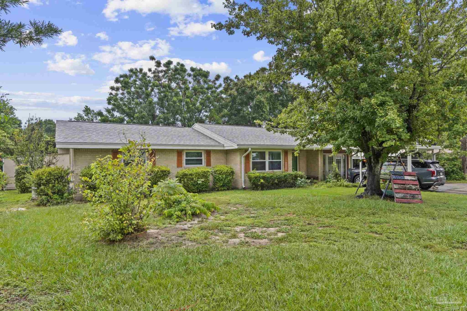 6391 Judkins Dr, Pensacola, FL 32504 Main Photo
