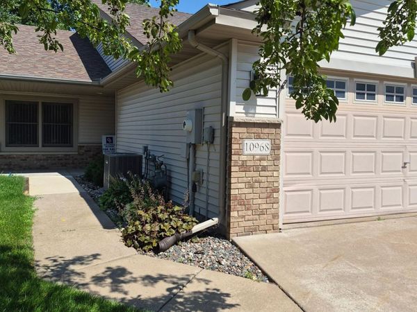 10968 Kirby Boulevard , Chisago City, MN 55013