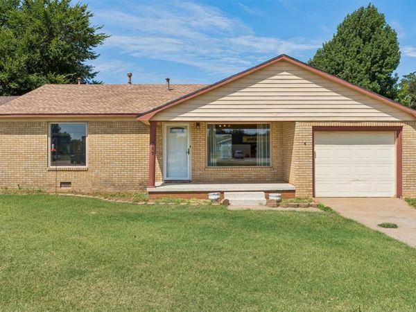 417 S Grand Street, Crescent, OK 73028