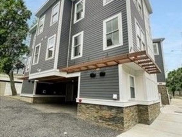 108 Gilman, Unit 2, Somerville, MA 02145