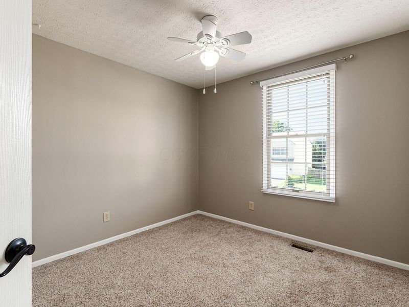 304 Meadow Ash Drive , Lewis Center, OH 43035 Photo 27
