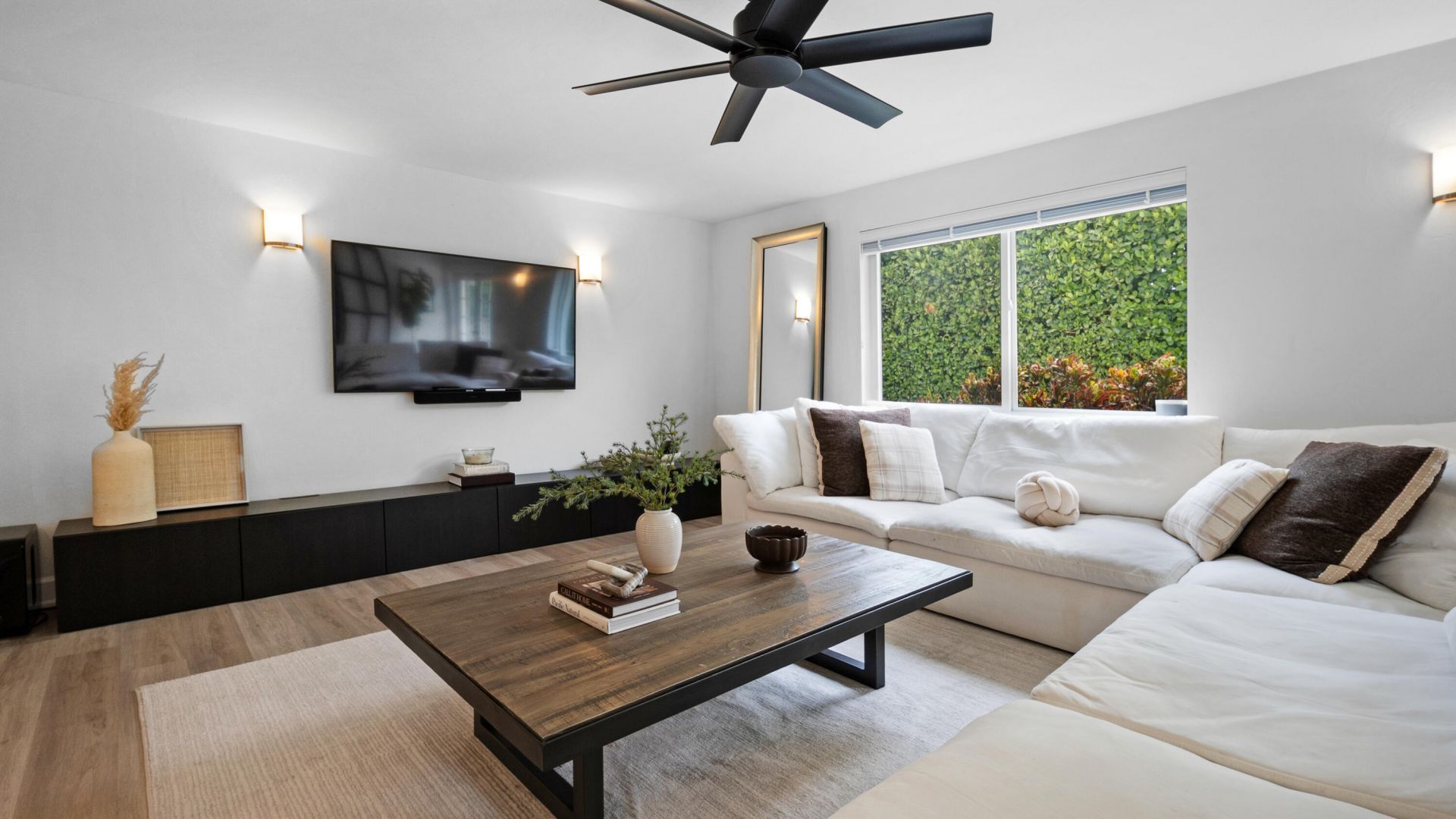 2106 NE 60th Street, Fort Lauderdale, FL 33308 Photo