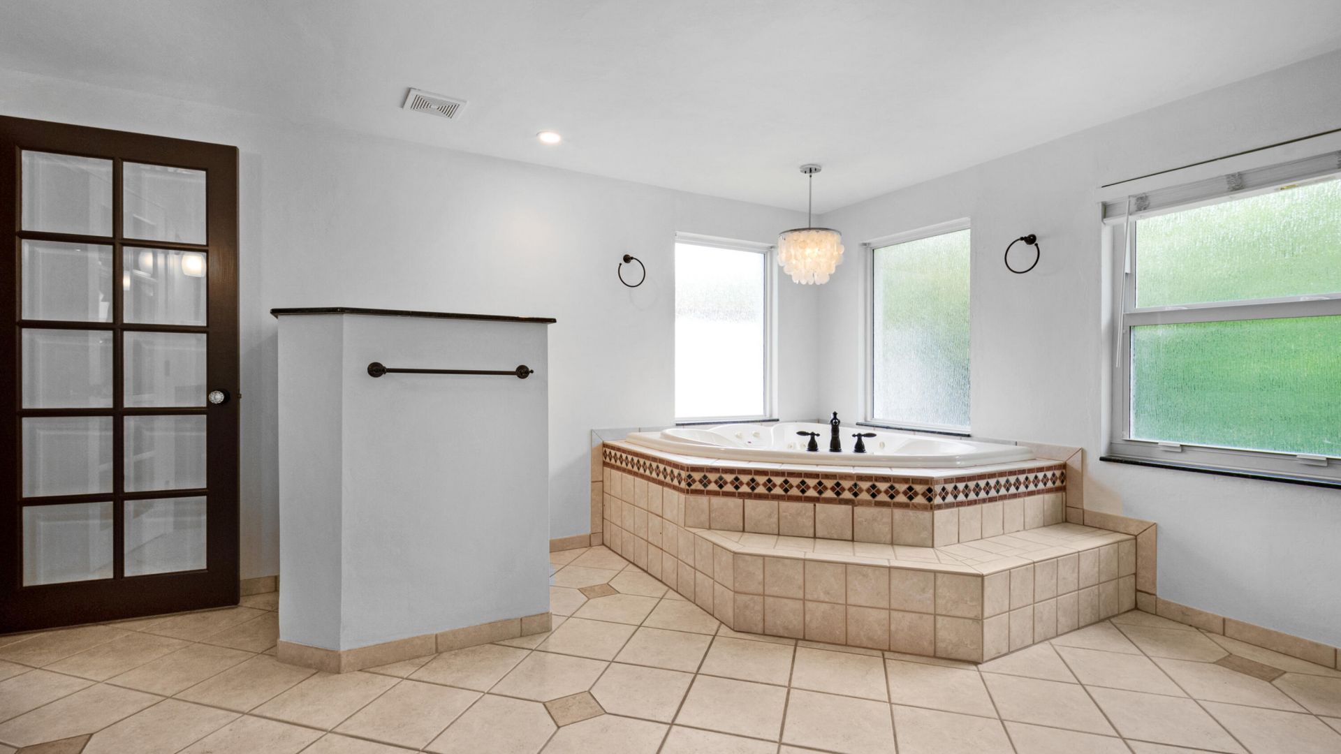 2106 NE 60th Street, Fort Lauderdale, FL 33308 Photo