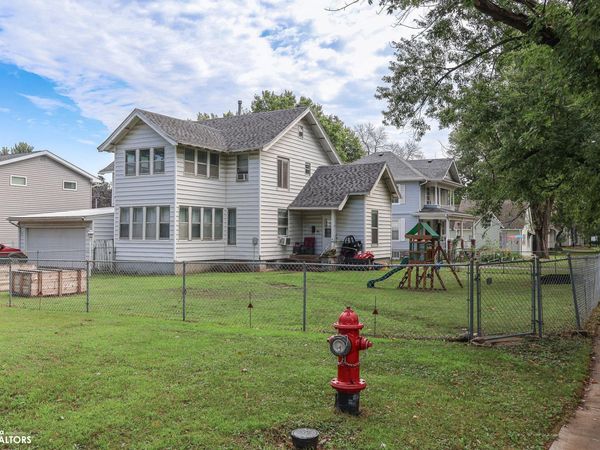 511 5th Avenue N, Humboldt, IA 50548