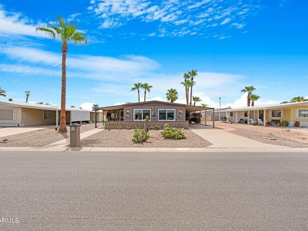 9045 E SUN LAKES Boulevard N, Sun Lakes, AZ 85248