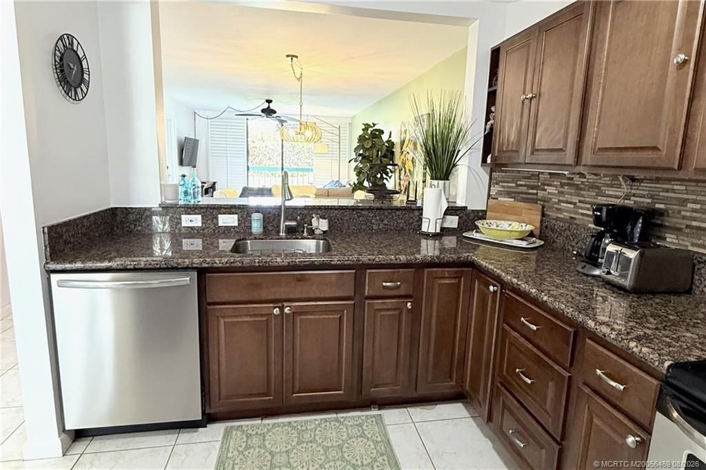 9940 S Ocean Drive, Unit 6, Jensen Beach, FL 34957 Photo