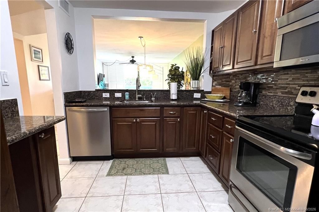 9940 S Ocean Drive, Unit 6, Jensen Beach, FL 34957 Photo