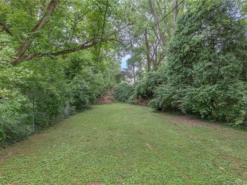 637 E Main Street, Xenia, OH 45385 Photo 18
