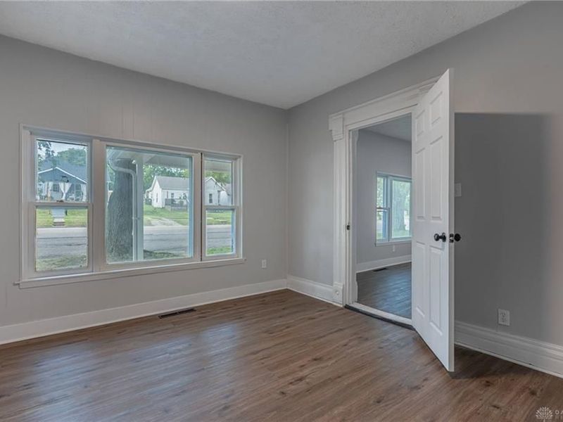 637 E Main Street, Xenia, OH 45385 Photo 6