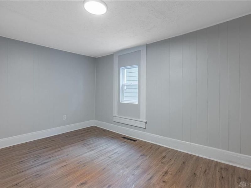 637 E Main Street, Xenia, OH 45385 Photo 7