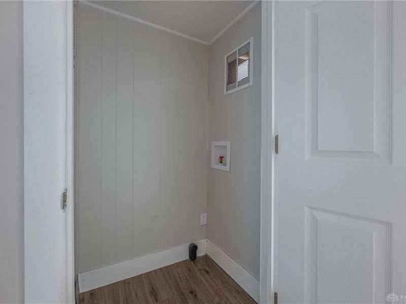 637 E Main Street, Xenia, OH 45385 Photo 9