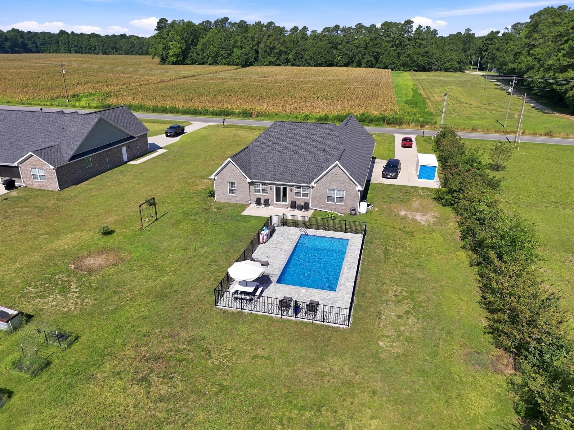 4100 Edwards Rd.  Photo 40