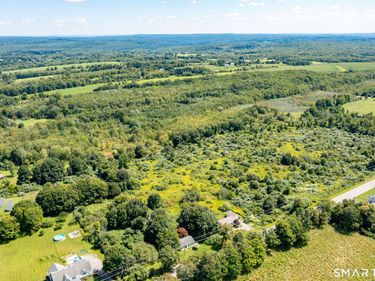 51 South, Morris, CT 06763