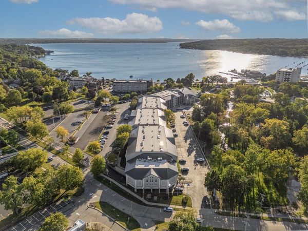 111 Center STREET, Unit 235, Lake Geneva, WI 53147
