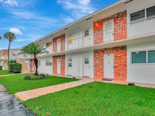 2650 W GOLF Boulevard, Unit 255, Pompano Beach, FL 33064