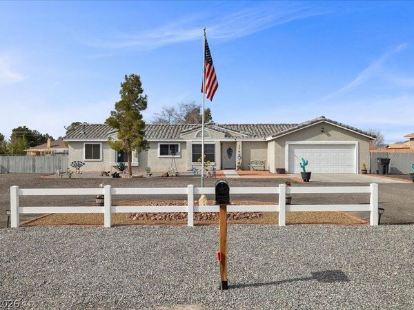 1760 Cypress Point Court , Pahrump, NV 89048