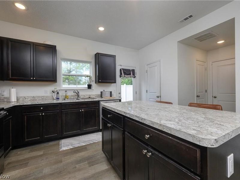 460 Auld Farm Circle , Akron, OH 44320 Photo 10