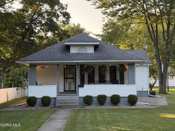 417 E 3rd Street , Perrysburg, OH 43551
