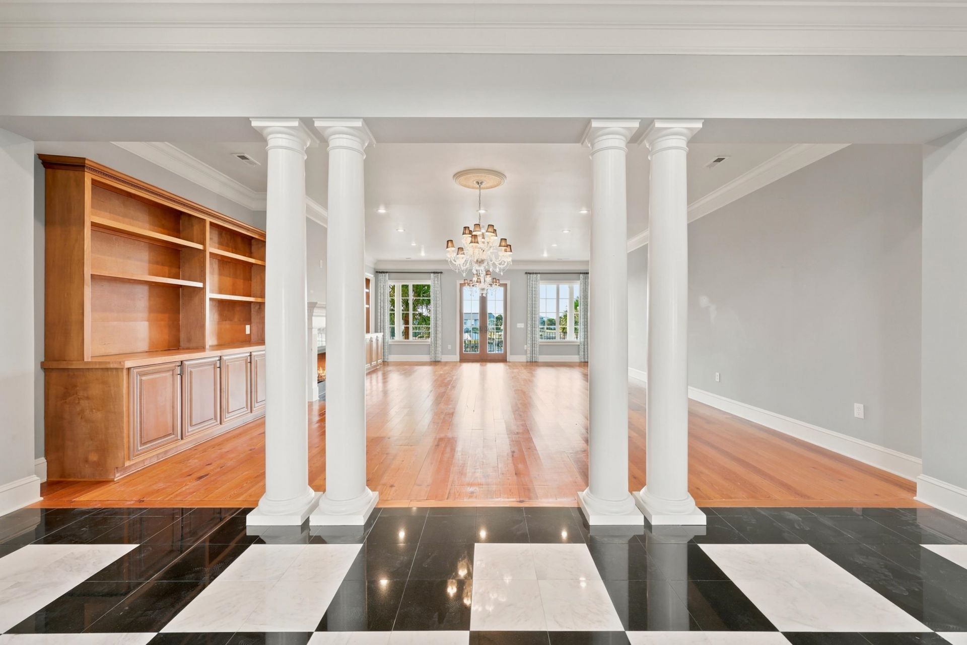2254 S Waccamaw Dr.  Photo 10