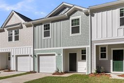 446 Colchester Court photo 4