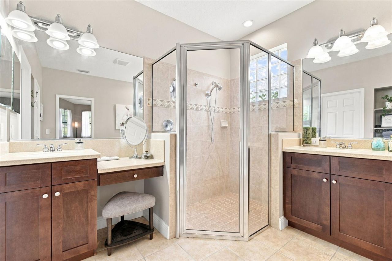 235 Dahlia Court, Bradenton, FL 34212 Photo
