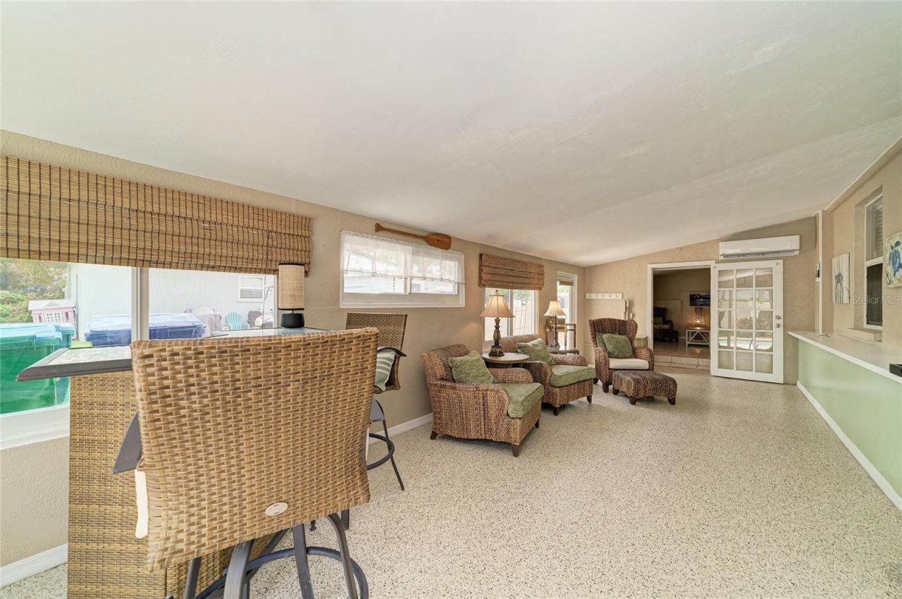2711 Avenue C, Holmes Beach, FL 34217 Photo