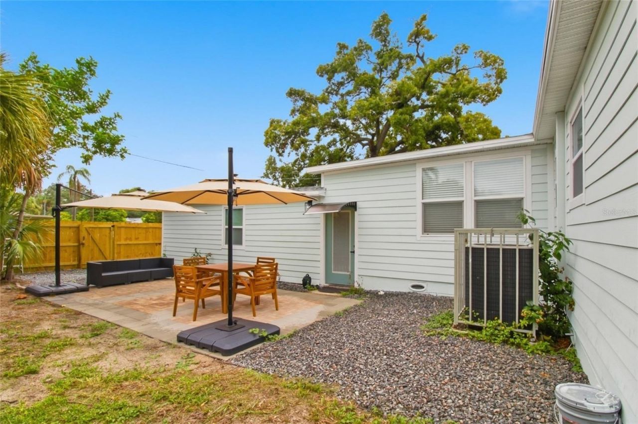 1701 41st Street S, Saint Petersburg, FL 33711 Photo