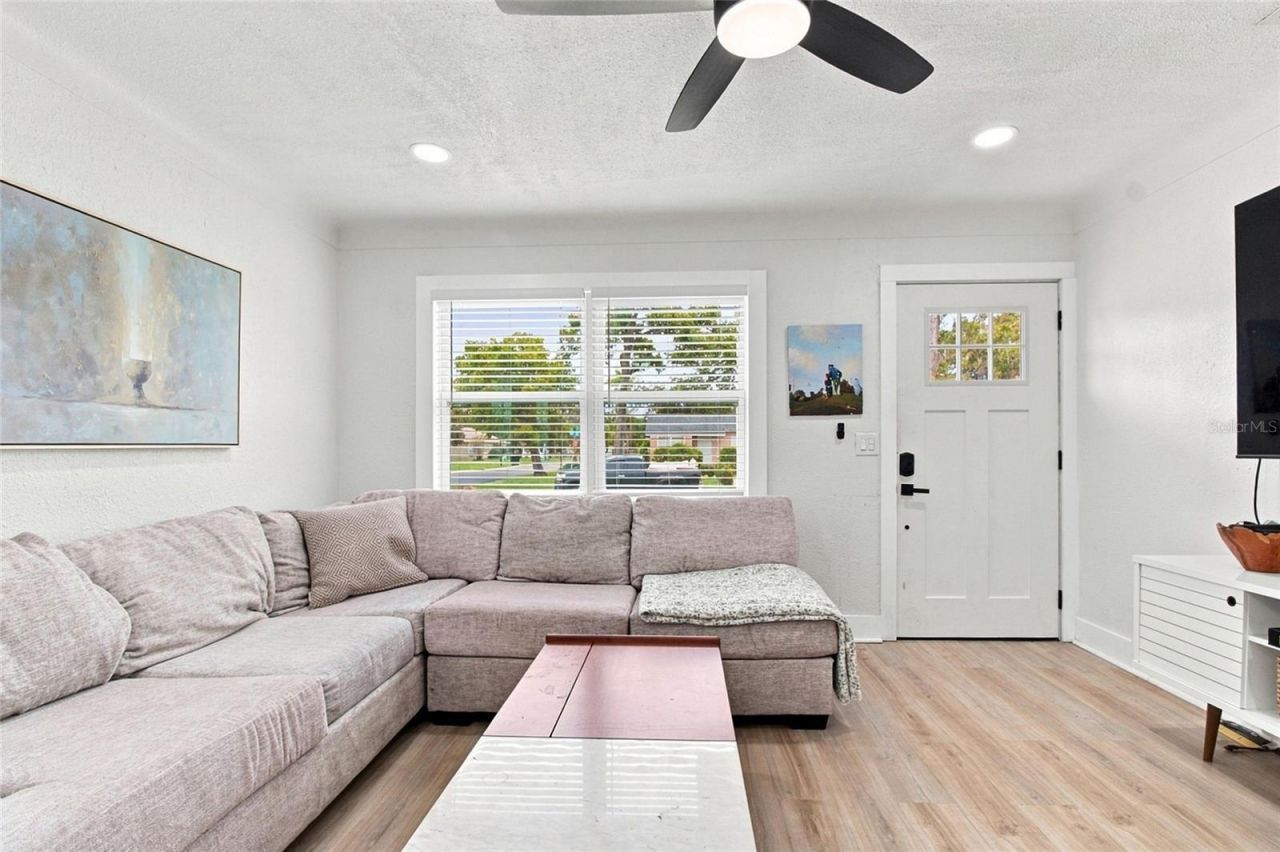 1701 41st Street S, Saint Petersburg, FL 33711 Photo