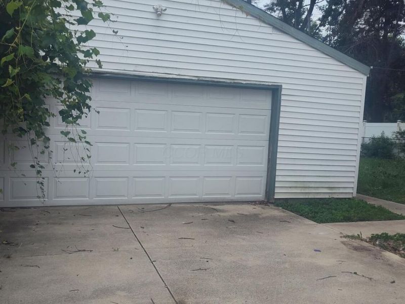 3535 Bolton Avenue , Columbus, OH 43227 Photo 4
