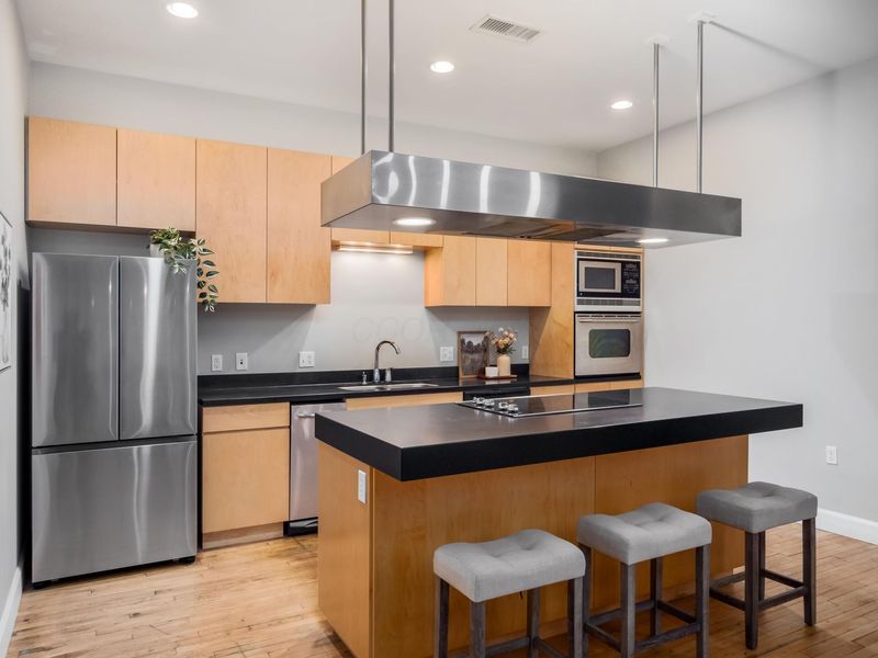 106 N High Street , Unit 302, Columbus, OH 43215 Photo 17