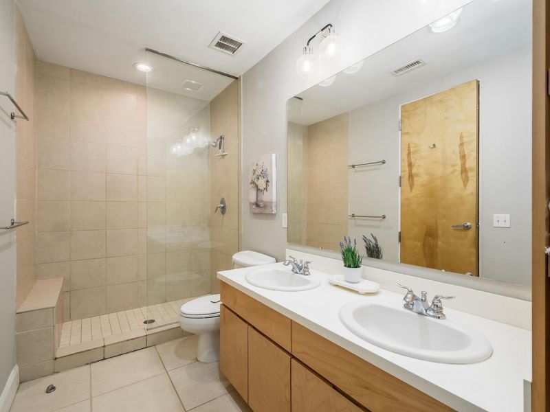 106 N High Street , Unit 302, Columbus, OH 43215 Photo 31