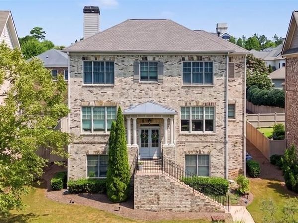 1067 Merrivale Chase, Roswell, GA 30075