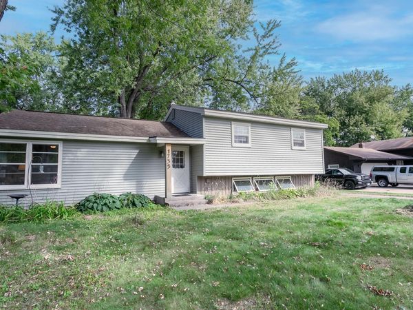 1735 Birch Lake Avenue , White Bear Lake, MN 55110