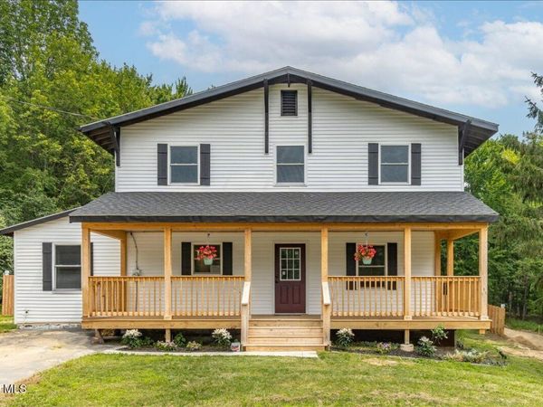 6 Charl Lane, Troy, NY 12180