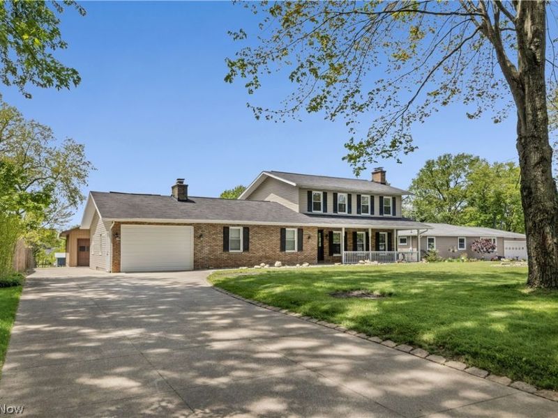 5112 Sheaters Drive , North Canton, OH 44720 Photo 2