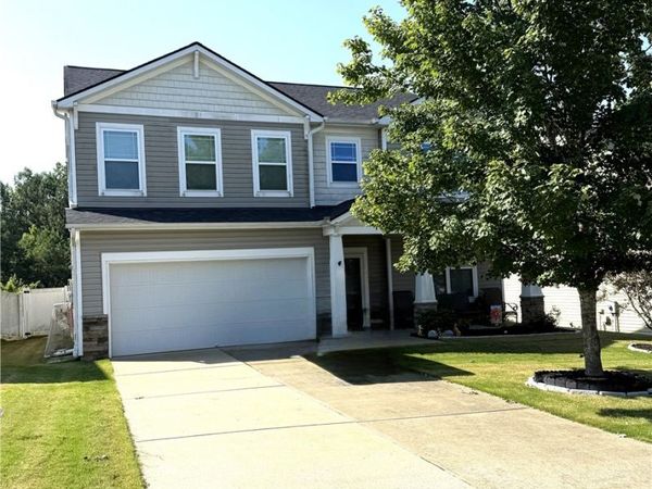 905 Amanda Drive, Sanford, NC 27330
