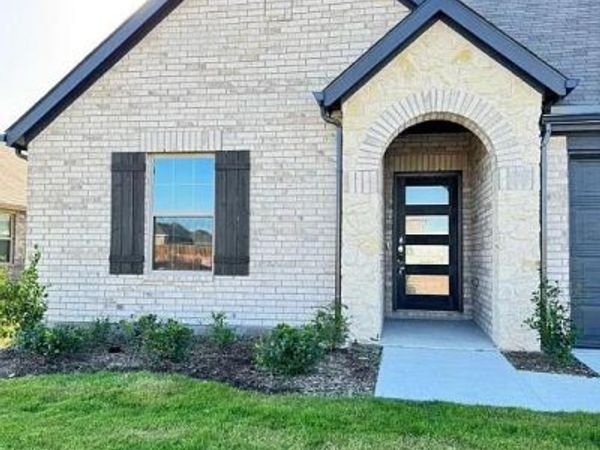 3300 Kingdom Drive, Denton, TX 76208