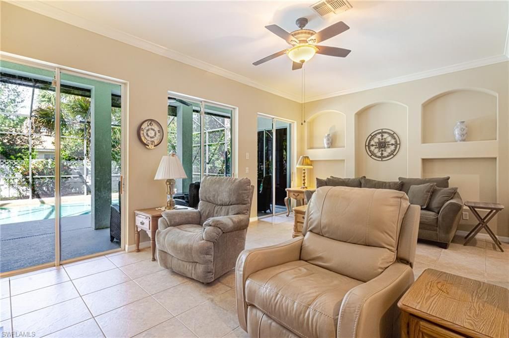 11713 Pine Timber Ln, Fort Myers, FL 33913 Photo