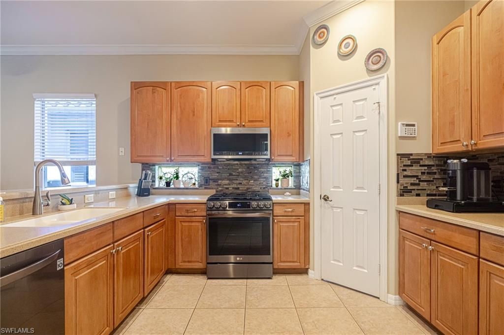 11713 Pine Timber Ln, Fort Myers, FL 33913 Photo