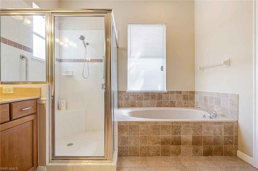 11713 Pine Timber Ln, Fort Myers, FL 33913 Photo
