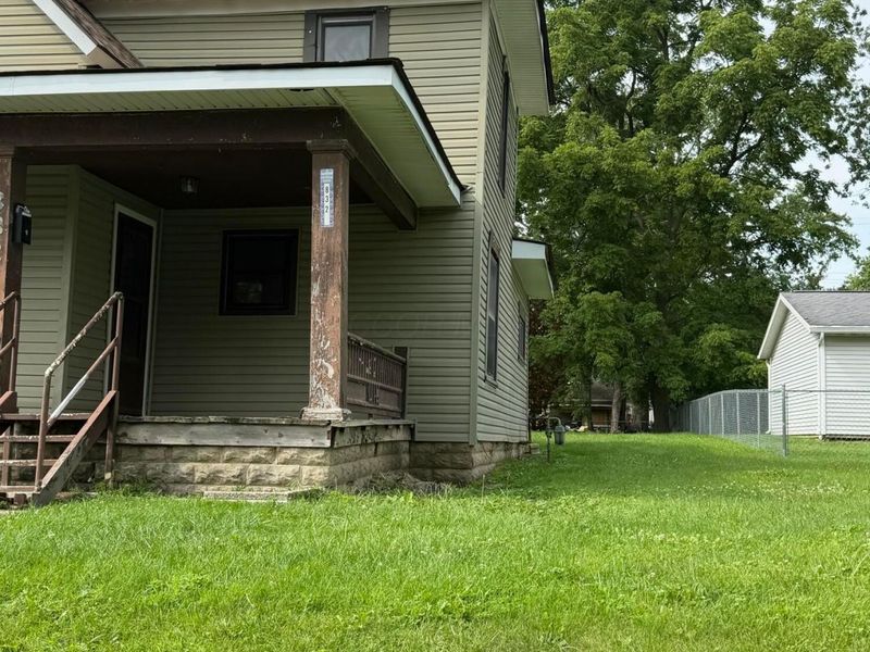 832 W 4th Street , Marysville, OH 43040 Photo 2