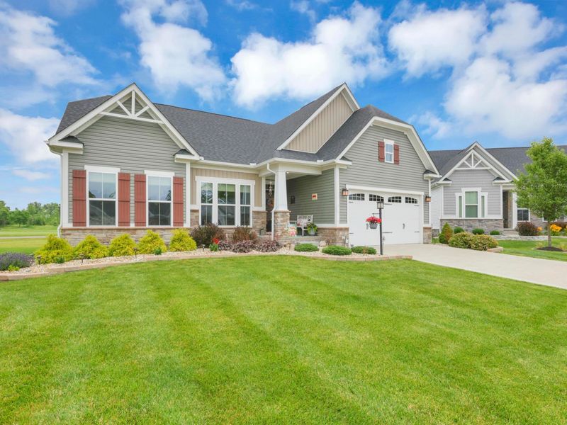 112 Carthage Court , Etna, OH 43062 Photo 1