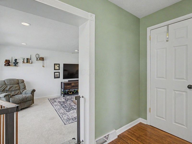 28503 Chieftain Drive , Logan, OH 43138 Photo 11